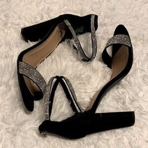 Sparkling High Heels✨